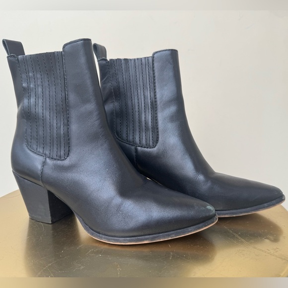 LUCKY BRAND LEATHER HEELED BOOTIES - Picture 2 of 6